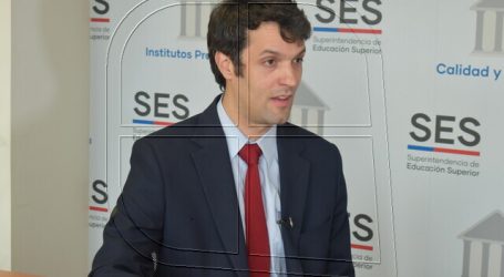 SES solicita al MINEDUC el cierre de la Universidad La República