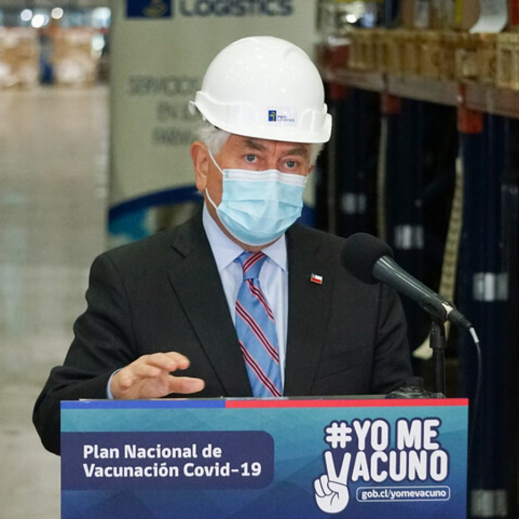 Paris se reunirá con Piñera para determinar nuevas restricciones a la movilidad