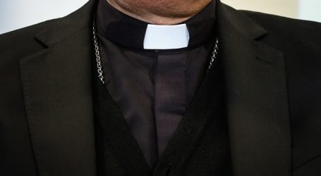 Iglesia expulsa del sacerdocio a Hernán Enríquez acusado de abuso sexual