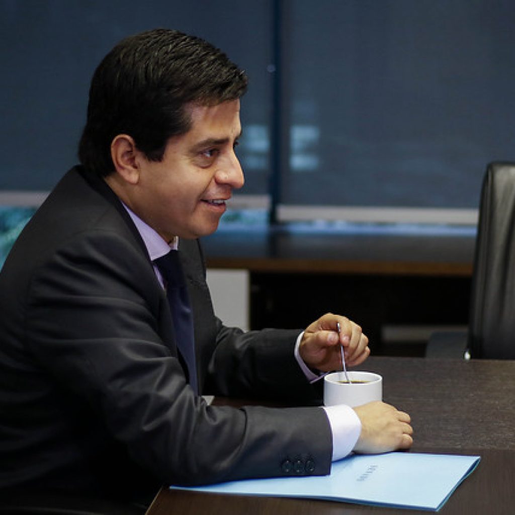 Tercer retiro: Comisión de Constitución analiza las indicaciones presentadas