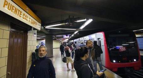 Metro de Santiago informó el restablecimiento del servicio en la Línea 2