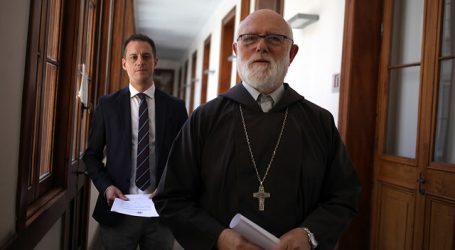 Monseñor Aós fue dado de alta del hospital tras contagio por COVID-19