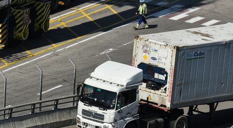 Argentina autoriza ruta alternativa para camiones chilenos varados