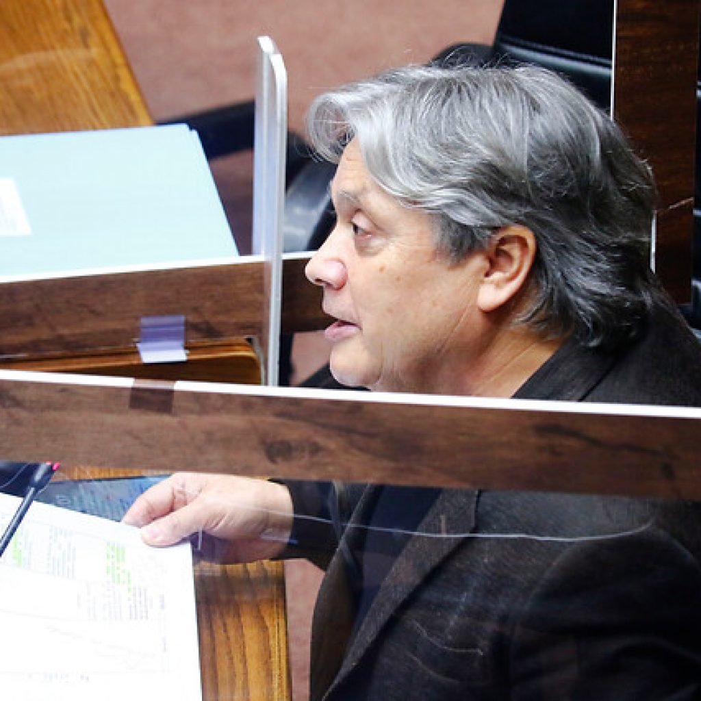 Navarro llevó al Ejército a Contraloría por comunicado contra La Red