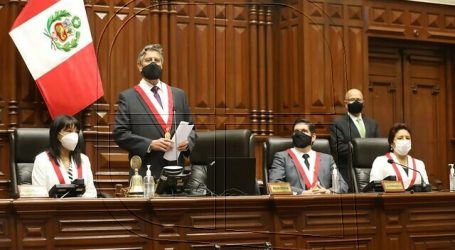 Sagasti descarta un confinamiento total a pesar de la crítica situación en Perú