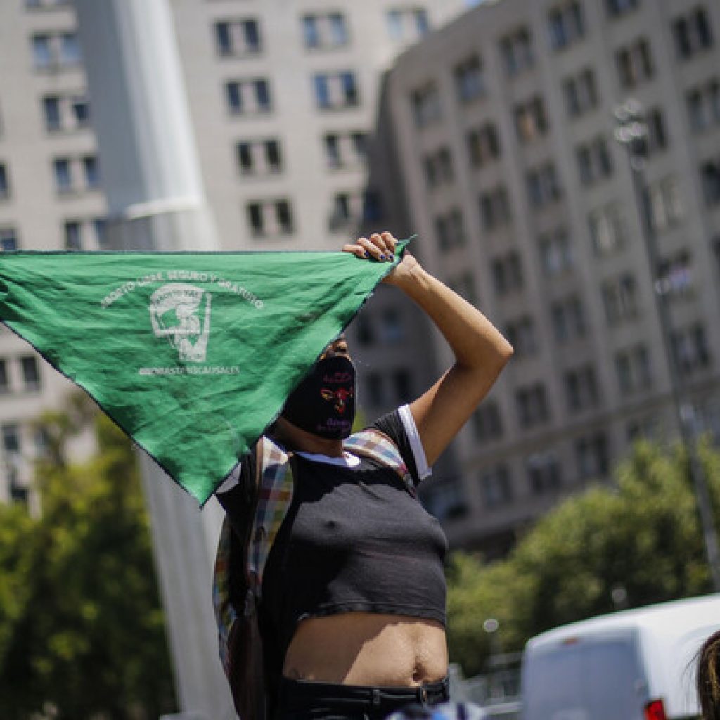 Frente Amplio retira su apoyo a Camila Polizzi por dichos en contra del aborto