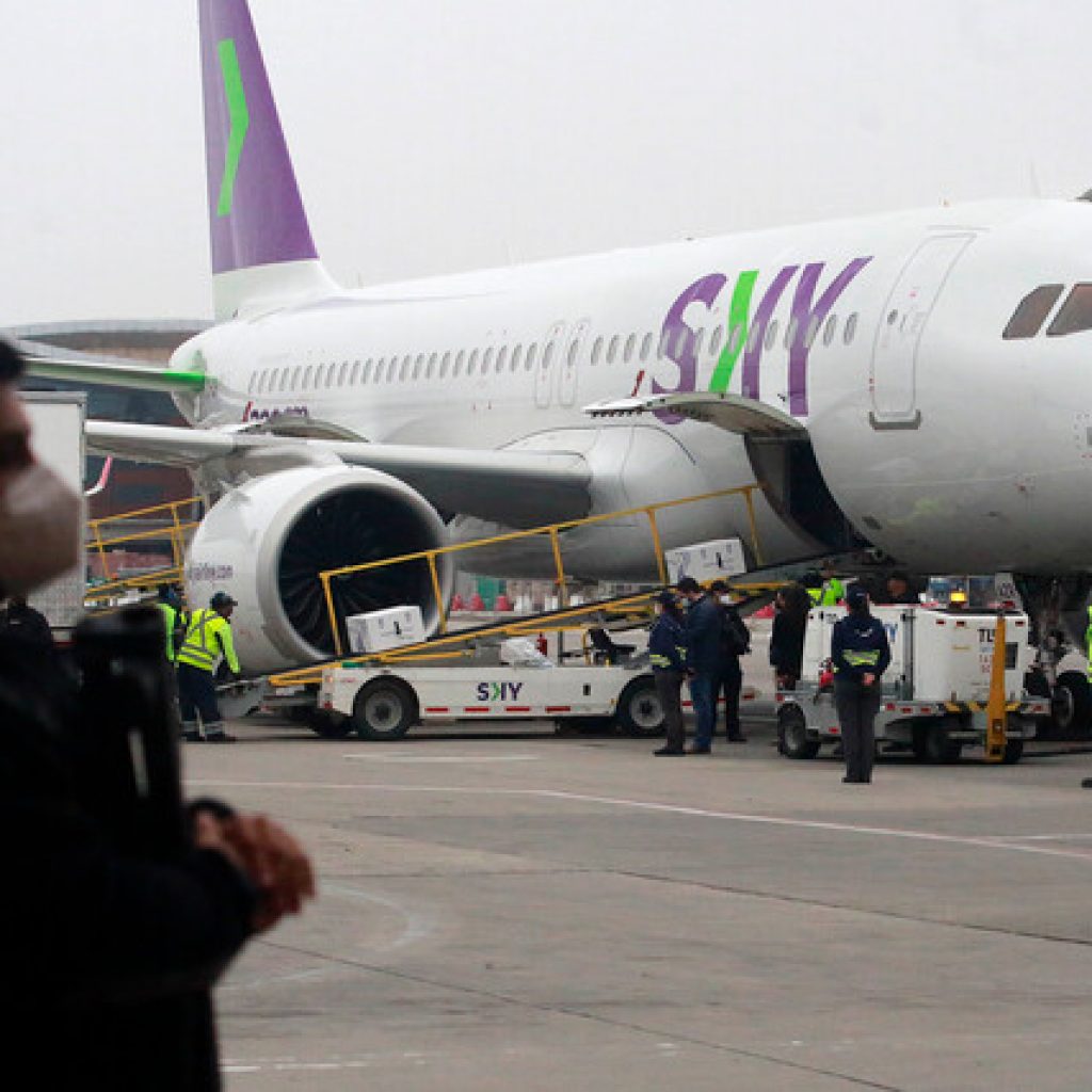 SKY suspenderá sus vuelos internacionales durante el mes de abril