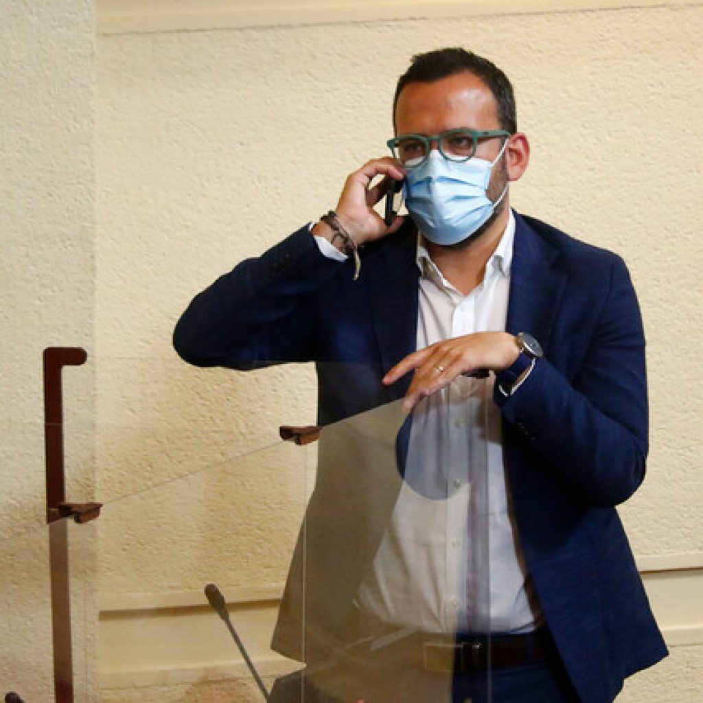 Partido Liberal y Nuevo Trato proclaman a Vidal como candidato presidencial