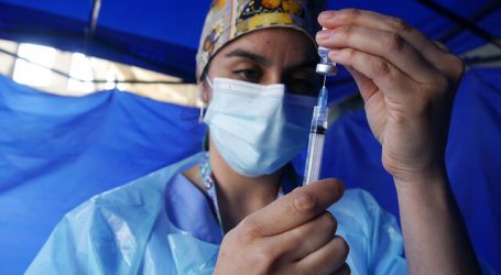 Investigan 4 eventos tromboembólicos graves tras recibir la vacuna de Janssen