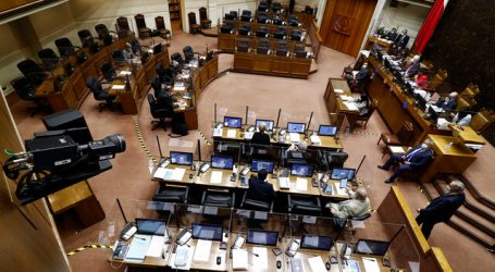 Rinden minuto de silencio al ex senador Guzmán a 30 años de su fallecimiento