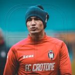 Serie A: Luis Rojas vio breve acción en derrota del Crotone ante Napoli