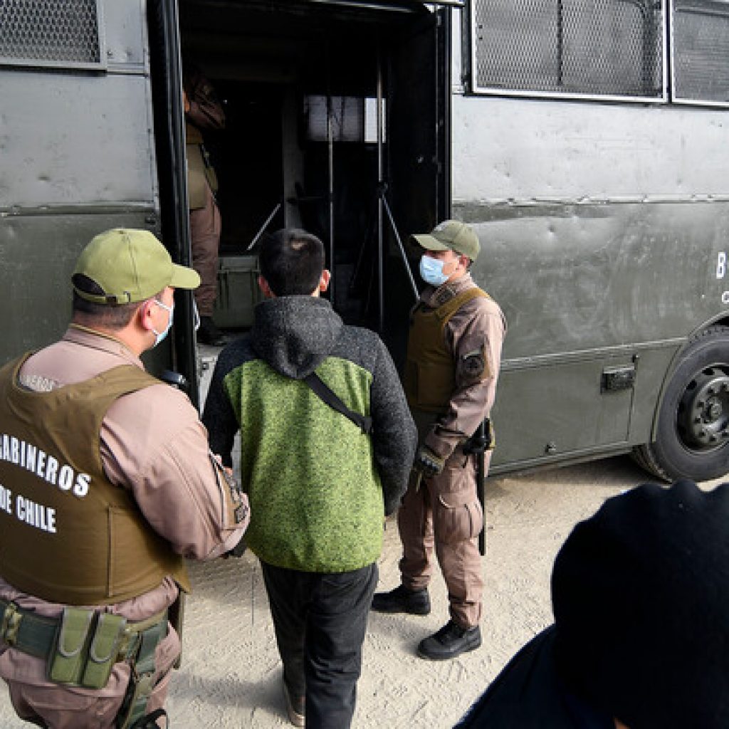 Detienen a 67 personas por participar en fiesta clandestina en Quinta Normal