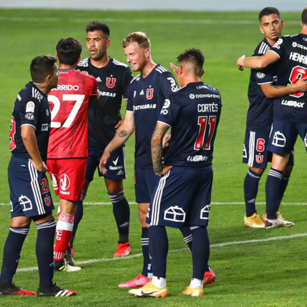 Jugador de U. de Chile fue separado por presentar síntomas de Covid-19