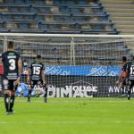 La UC venció a Palestino en San Carlos y se hace del liderato exclusivo
