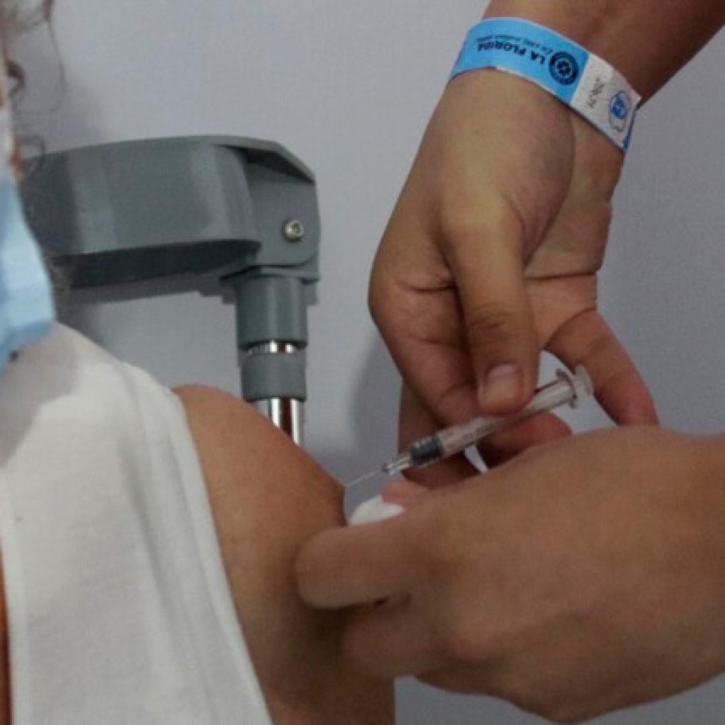 Este lunes partió vacunación contra la influenza en el país