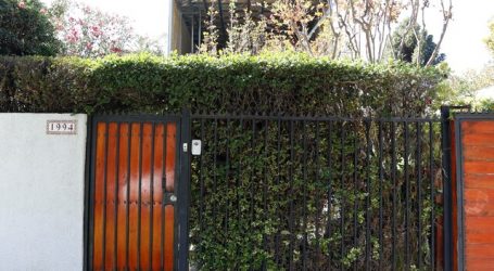 13 maestros fueron detenidos por realizar remodelación de casa en Las Condes