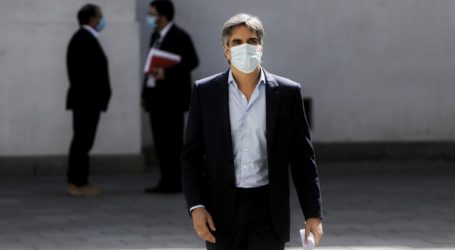 Fuenzalida entrega propuesta de un Registro Nacional de Repartidores