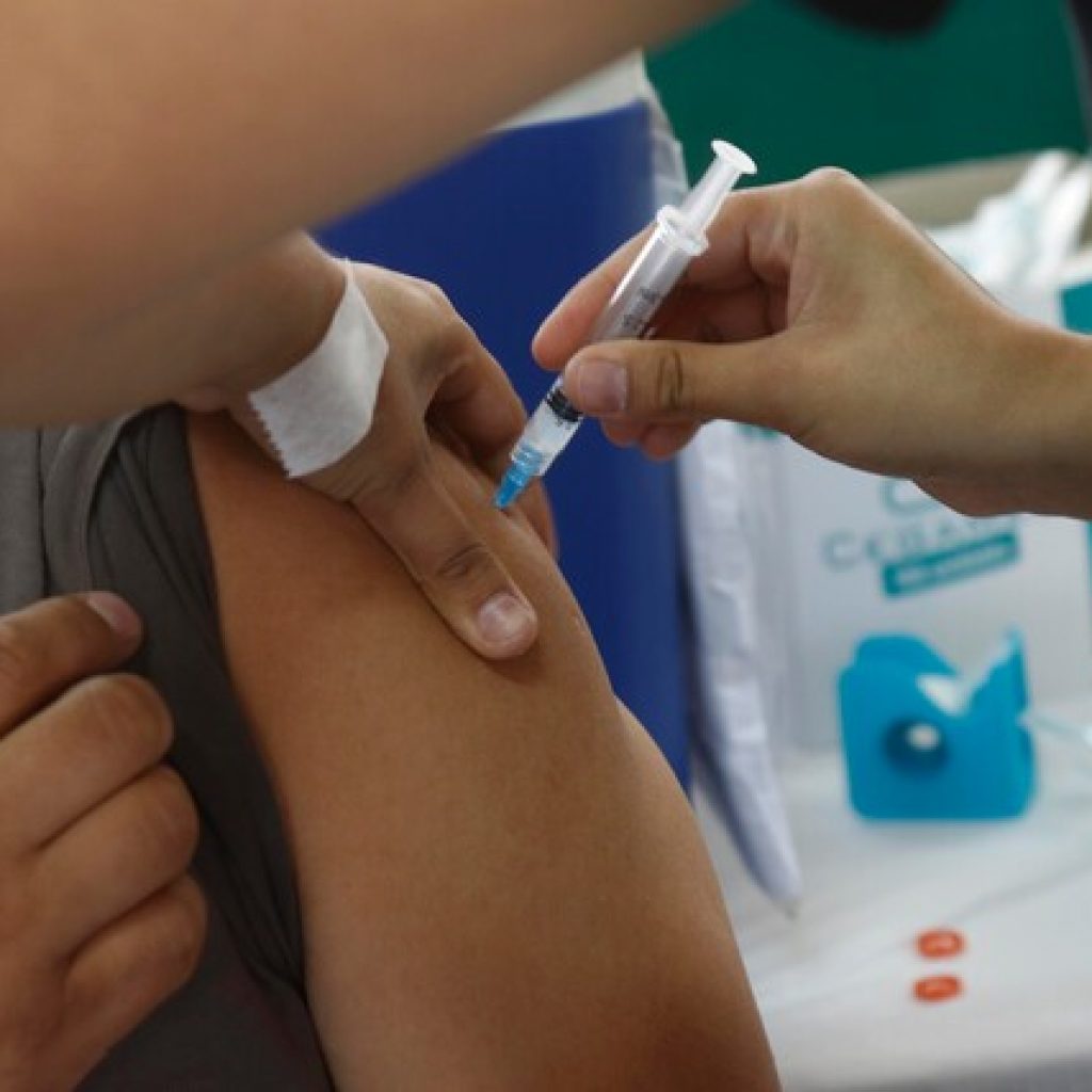 Biobío: 83% de funcionarios de la educación se han vacunado con ambas dosis