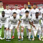 El autobús del Real Madrid fue apedreado en su llegada a Anfield