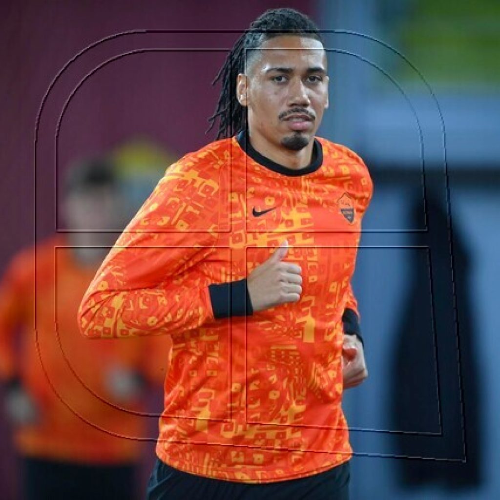 Tres asaltantes armados irrumpen en la casa del jugador Chris Smalling