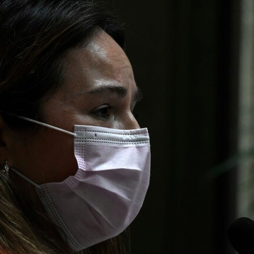 Sancionan a diputada Pérez por participar en matinal de TV en horario de sesión