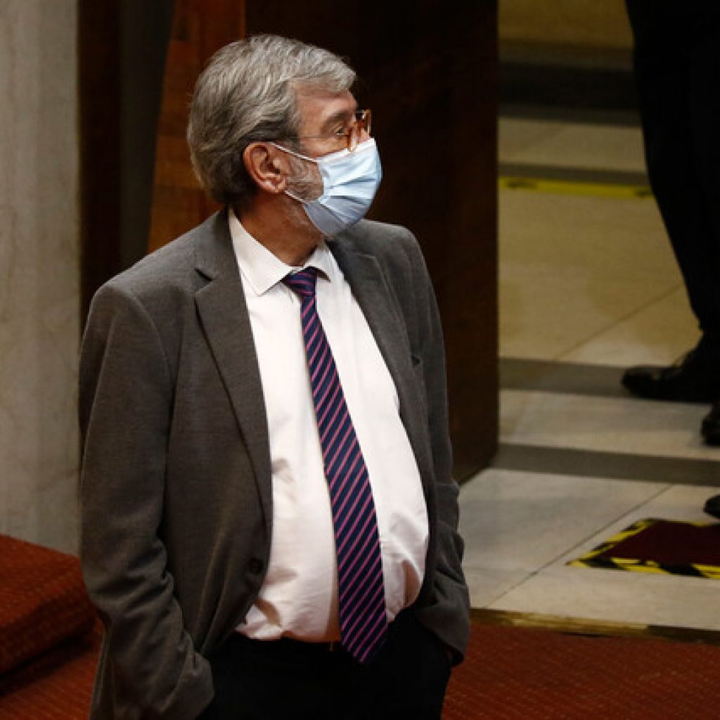 Bancada PS estudia acusación constitucional contra Presidente Piñera