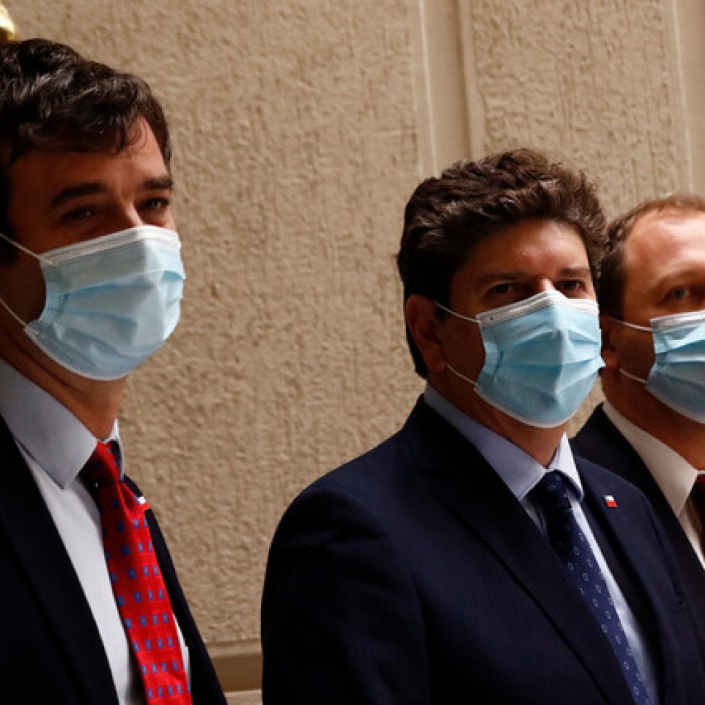 Tercer retiro al TC: Ministro Ossa descartó quiebre en el comité político