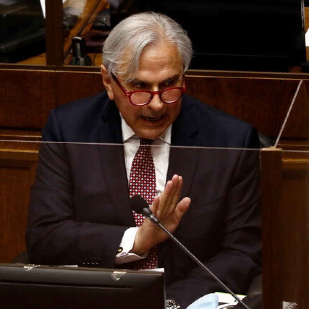 Moreira y determinación del TC: "Es una derrota muy grande para el Gobierno"