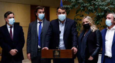 Macaya: “Fallo se respeta y se debe promulgar ley hoy para pagar rápido”