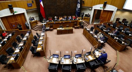 Avanza en el Senado proyecto que despenaliza deudas en educación