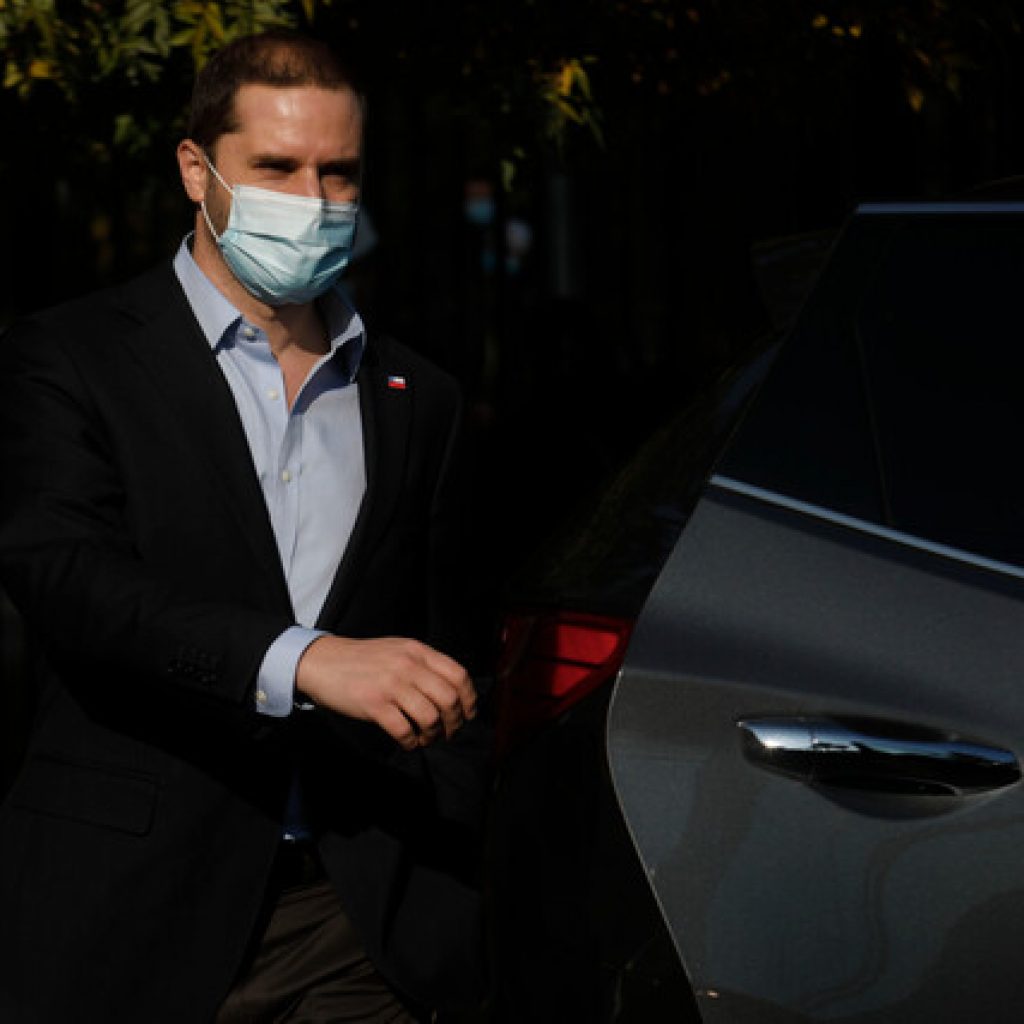 Ministro Bellolio descartó un quiebre al interior del Comité Político