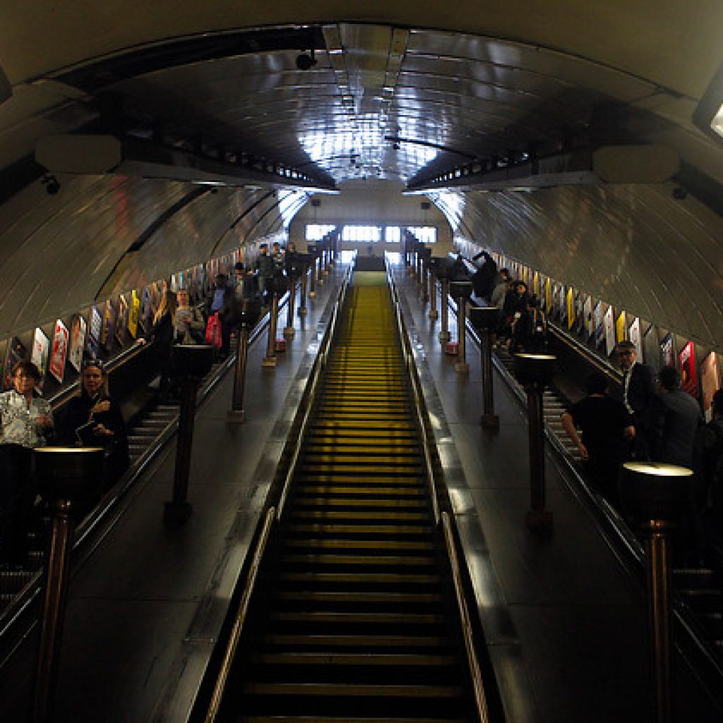 Reino Unido registra 1.700 contagios y una decena de fallecidos en últimas horas