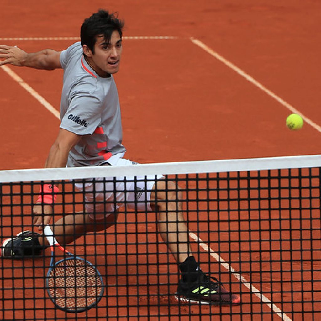 Tenis: Cristian Garin se estrenó con éxito en Roland Garros 2021