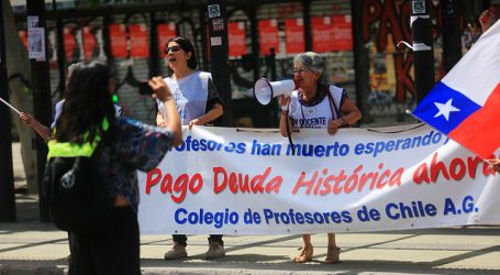 Deuda Histórica: CIDH  revisará caso de 848 profesores que demandaron a Chile