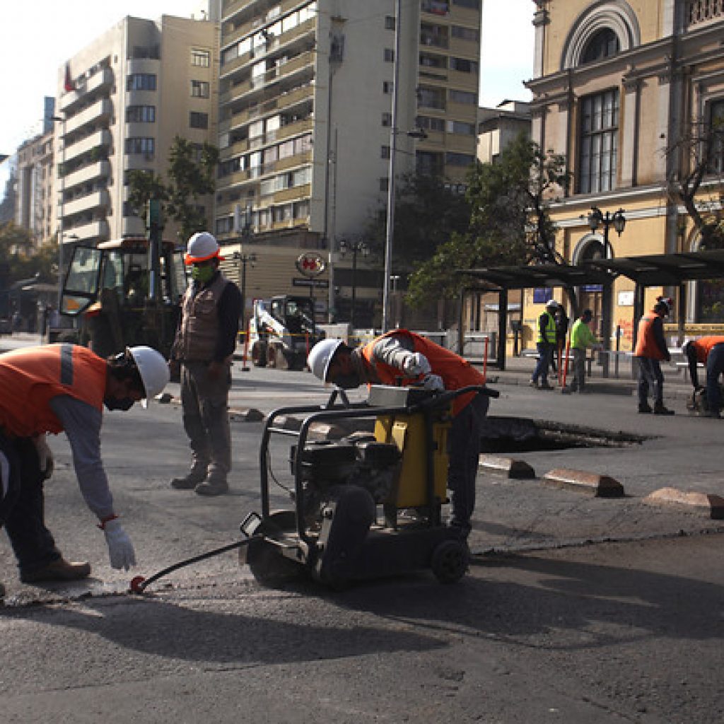 Central de Trabajadores de Chile rinde homenaje este primero de mayo