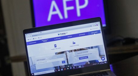 Instruyen a las AFP plazos para implementar entrega de bono de hasta $200 mil