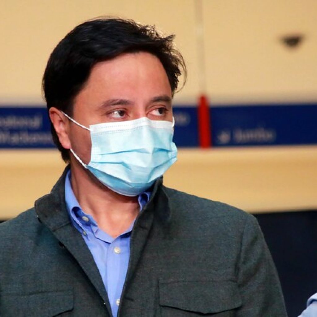 Lavín incorpora a alcalde Carter como vocero de campaña