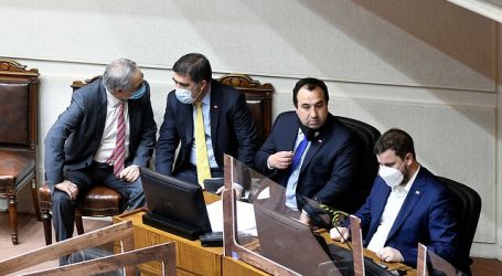 Francisco Chahuán y Mario Desbordes disputarán la presidencia de RN