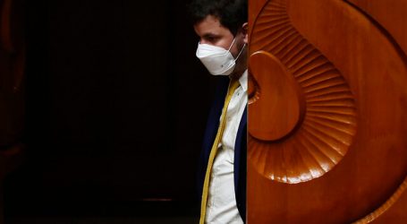 Designan a Álvaro Bellolio como director del Servicio Nacional de Migraciones