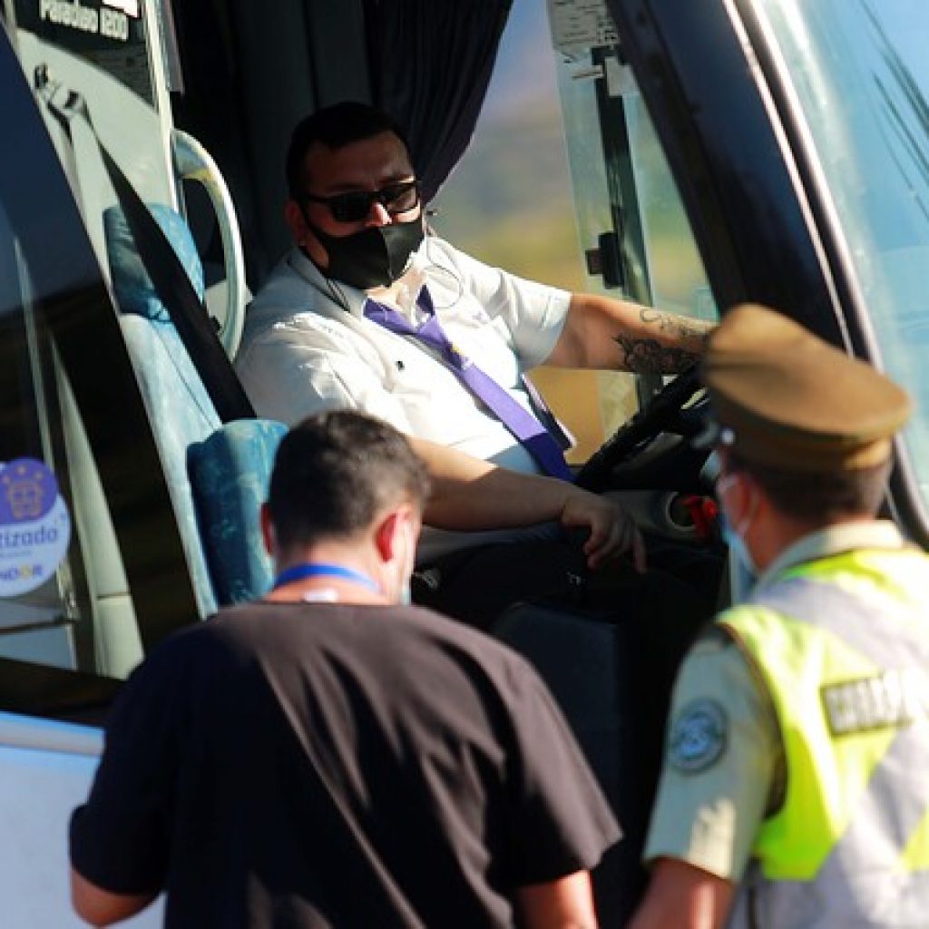 Fiscalizan cordones sanitarios dispuestos en la RM por fin de semana largo