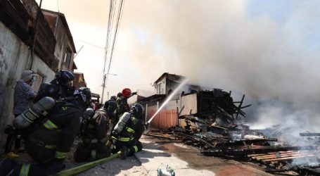 Un muerto y 15 damnificados dejó incendio en campamento en La Florida