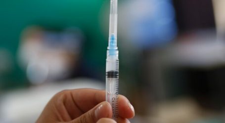 Reino Unido rebasa los 50 millones de dosis de vacunas aplicadas a la población