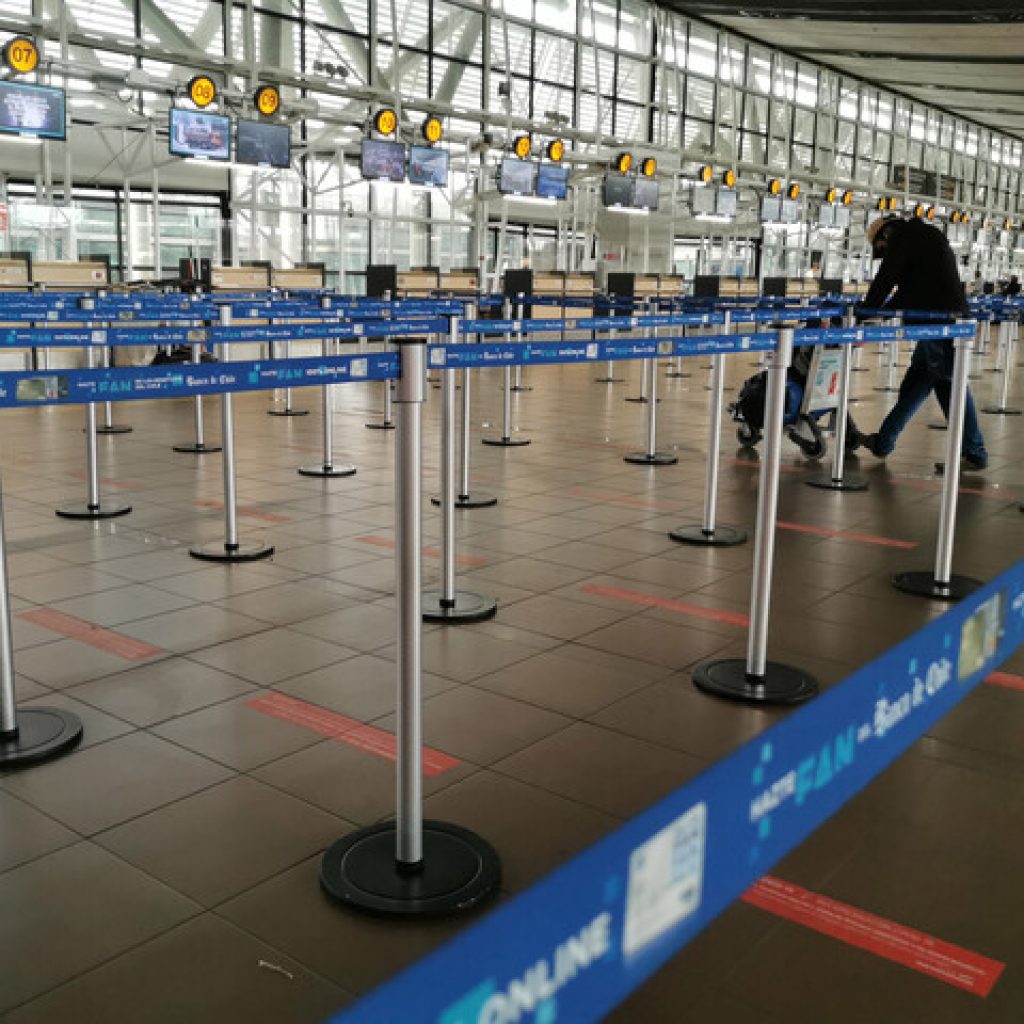 376.542 pasajeros transportados en abril en vuelos nacionales e internacionales