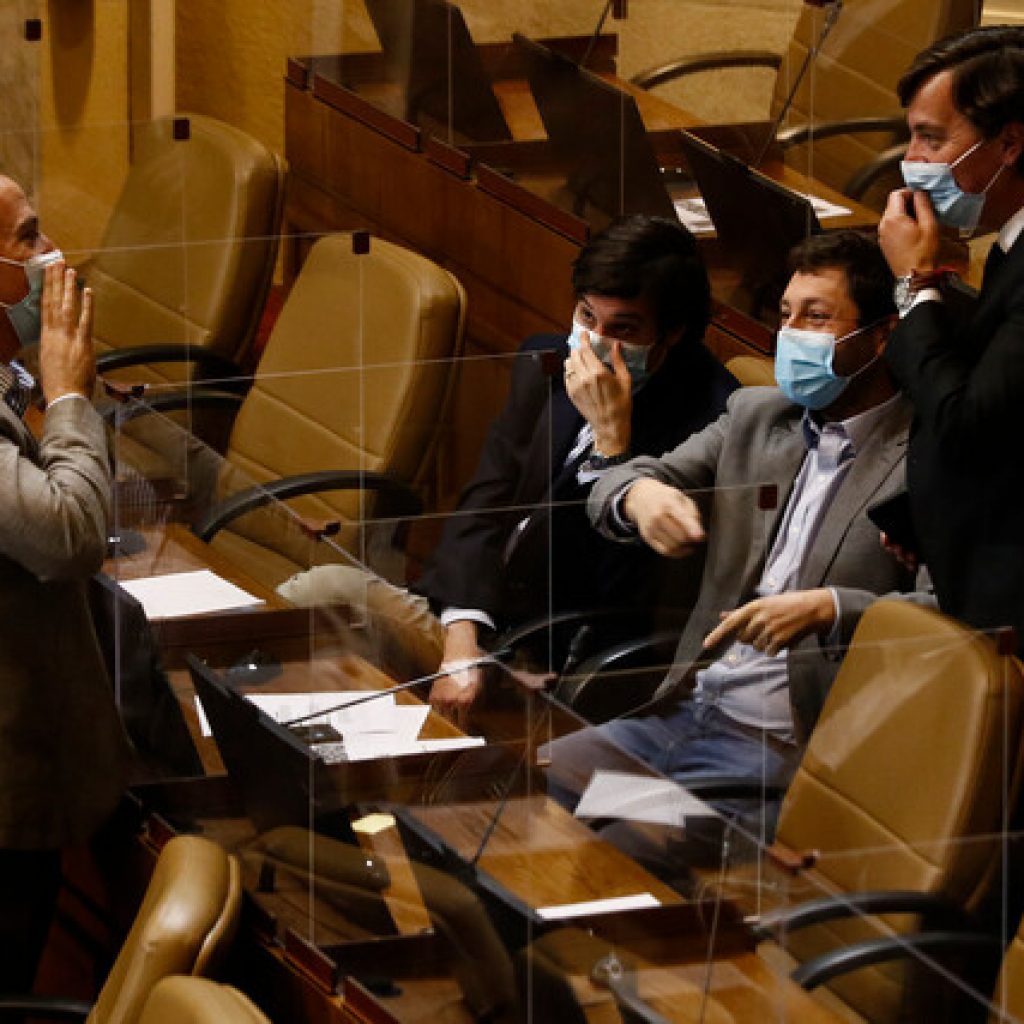 Diputados UDI buscan reintegración de excarabinero sumariado por caída de joven