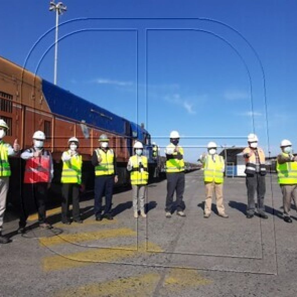 Tren de carga inició viaje de prueba desde el Puerto de Arica a Bolivia