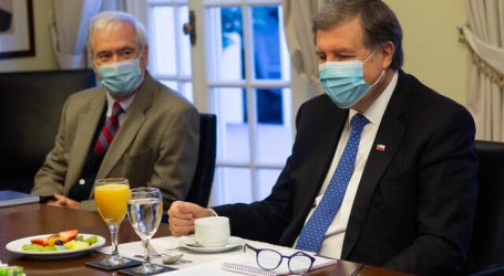 Ministro del Trabajo se reunió con representantes de la CPC