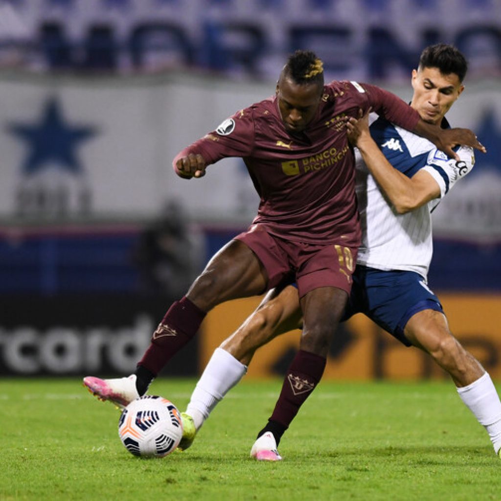 Pablo Galdames estaría viviendo sus últimos días en Vélez Sarsfield