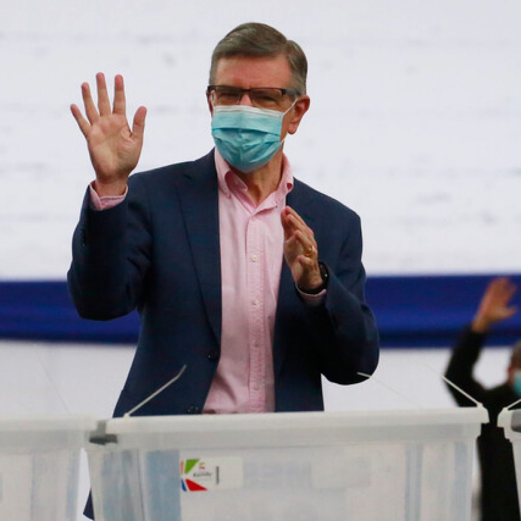 UDI proclamó a Joaquín Lavín como único candidato presidencial