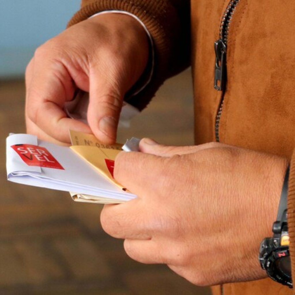 Quintero: Vocal de mesa concurrió a local de votación pese a tener Covid-19