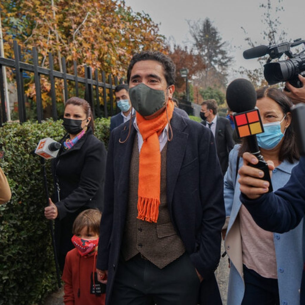 Ignacio Briones: “Las elecciones de hoy día son importantes para Chile”